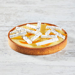 Tarta de limón amarillo y merengues crujientes